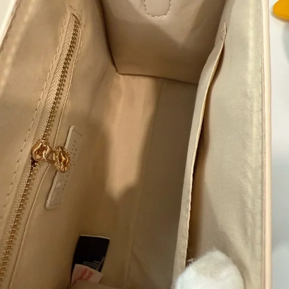 Valentino Orlandi Cream Crossbody Bag - Picture 9 of 10